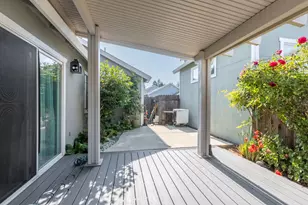 6465 Laguna Mirage Ln, Elk Grove, CA 95758 - Photo 26