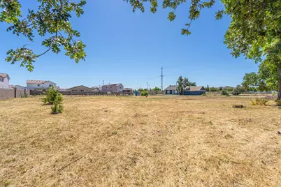 19435 East Street, Woodland, CA 95776 - Photo 1