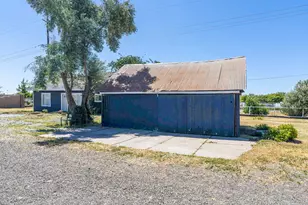 19435 East St, Woodland, CA 95776 - Photo 12