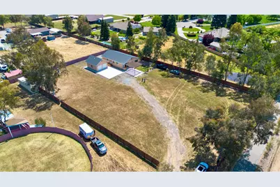 21044 E Meza Lane, Linden, CA 95236 - Photo 30