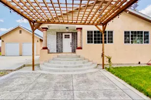 21044 E Meza Ln, Linden, CA 95236 - Photo 10