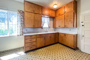 1215 S American St, Stockton, CA 95206 - Photo 12