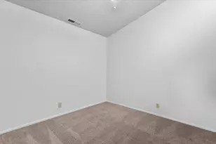 1181 E 22nd St, Marysville, CA 95901 - Photo 24