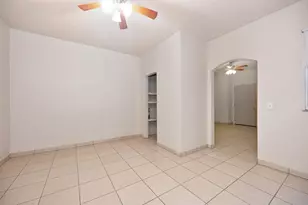 511 13th St, Sacramento, CA 95814 - Photo 32