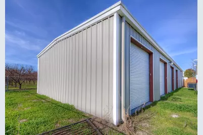 2399 Holcomb Avenue, Yuba City, CA 95993 - Photo 4