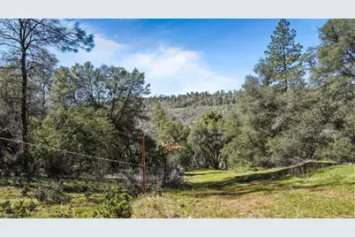 20275 Tuolumne Road, Tuolumne, CA 95379 - Photo 12