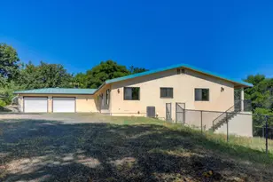 13994 Chukar Dr, Grass Valley, CA 95949 - Photo 2