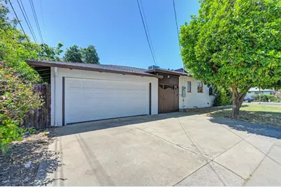4320 22nd Ave, Sacramento, CA 95820 - Photo 1