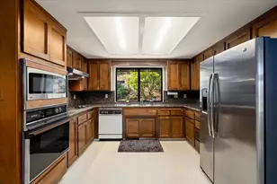 10157 Moran Dr, Auburn, CA 95603 - Photo 8