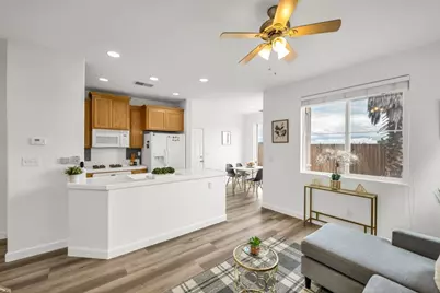 5912 Caddington Way, Sacramento, CA 95835 - Photo 14