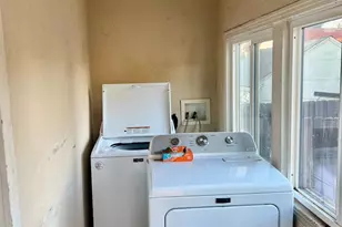 3621 43rd St, Sacramento, CA 95817 - Photo 8