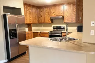 1633 Porter Way, Stockton, CA 95207 - Photo 6