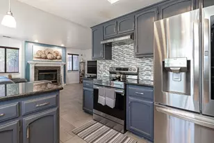 2816 Canyon Dr, Modesto, CA 95351 - Photo 16