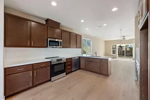 1836 Lovejoy Pl, Manteca, CA 95337 - Photo 4