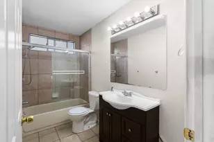 1409 Laguna Cir, Stockton, CA 95206 - Photo 10