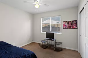 1409 Laguna Cir, Stockton, CA 95206 - Photo 12