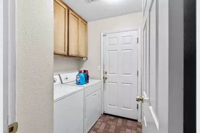 1409 Laguna Circle, Stockton, CA 95206 - Photo 16