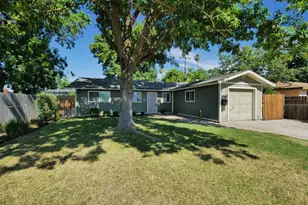 6510 W 2nd St, Rio Linda, CA 95673 - Photo 1