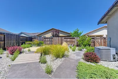 7414 Sun Rose Way, Sacramento, CA 95829 - Photo 32