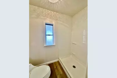 E Yosemite, Manteca, CA 95336 - Photo 14