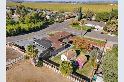 22992 Currier Drive, Tracy, CA 95304 - Photo 46