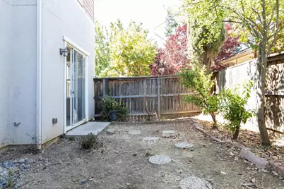 9390 Vintner, Patterson, CA 95363 - Photo 6