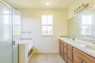 9390 Vintner, Patterson, CA 95363 - Photo 14