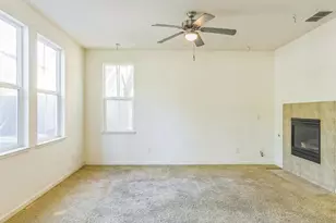 9390 Vintner, Patterson, CA 95363 - Photo 12