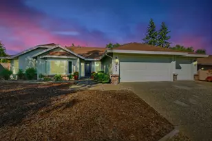 8677 Robin Hill Way, Orangevale, CA 95662 - Photo 1