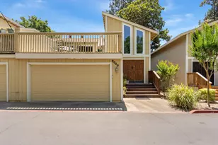 8049 La Riviera Dr, Sacramento, CA 95826 - Photo 1