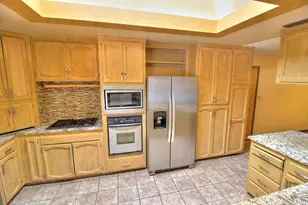690 Eureka Ct, Gustine, CA 95322 - Photo 12