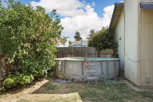 211 Wren Dr, Galt, CA 95632 - Photo 18