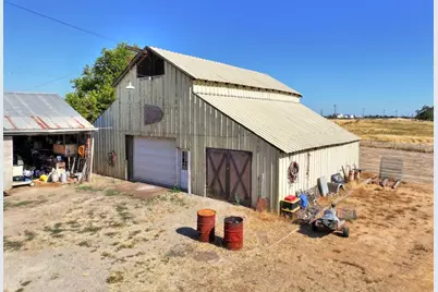 7301 E Levee Road, Rio Linda, CA 95673 - Photo 12