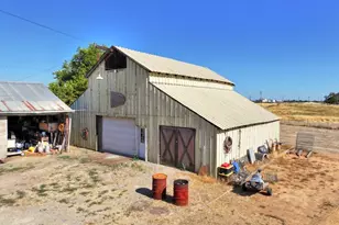 7301 E Levee Rd, Rio Linda, CA 95673 - Photo 12