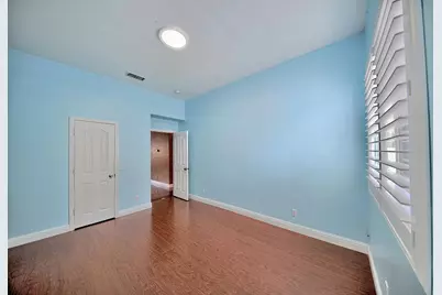 1851 Oakley Court, Stockton, CA 95206 - Photo 18