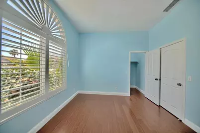 1851 Oakley Court, Stockton, CA 95206 - Photo 12