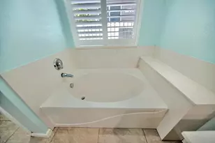 1851 Oakley Ct, Stockton, CA 95206 - Photo 30