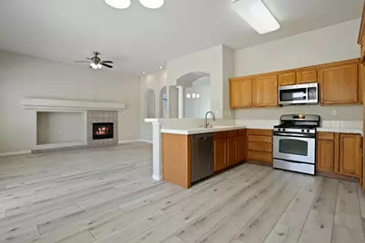 9253 Bridalveil Circle, Stockton, CA 95212 - Photo 8