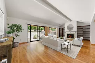 1202 Commons Dr, Sacramento, CA 95825 - Photo 6