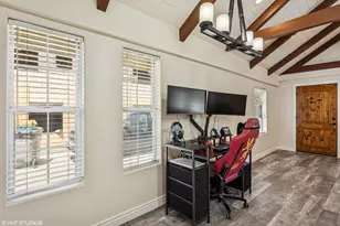 1572 53rd St, Sacramento, CA 95819 - Photo 10