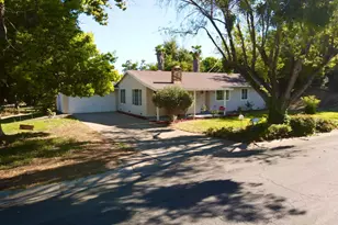 8121 Waikiki Dr, Fair Oaks, CA 95628 - Photo 1