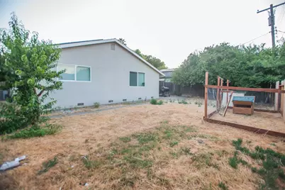 7559 Thorpe Way, Sacramento, CA 95822 - Photo 24