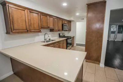 7559 Thorpe Way, Sacramento, CA 95822 - Photo 10