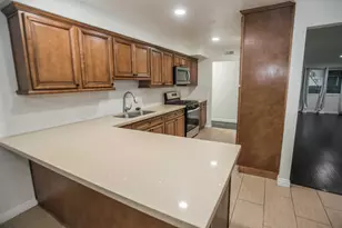 7559 Thorpe Way, Sacramento, CA 95822 - Photo 10