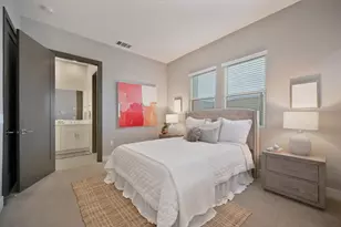 3335 McKinley Village Way, Sacramento, CA 95816 - Photo 40