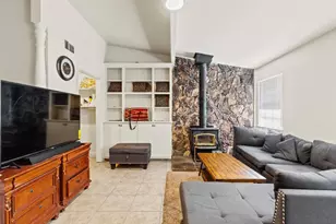 386 N Barrett Rd, Yuba City, CA 95991 - Photo 6