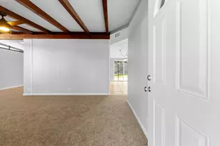 8865 Halverson, Elk Grove, CA 95624 - Photo 6