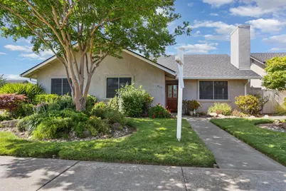 415 E Century Boulevard, Lodi, CA 95240 - Photo 1