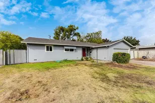 2458 Town Cir, Sacramento, CA 95821 - Photo 1