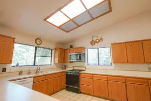 5990 Sugar Pine Dr, Coulterville, CA 95311 - Photo 10